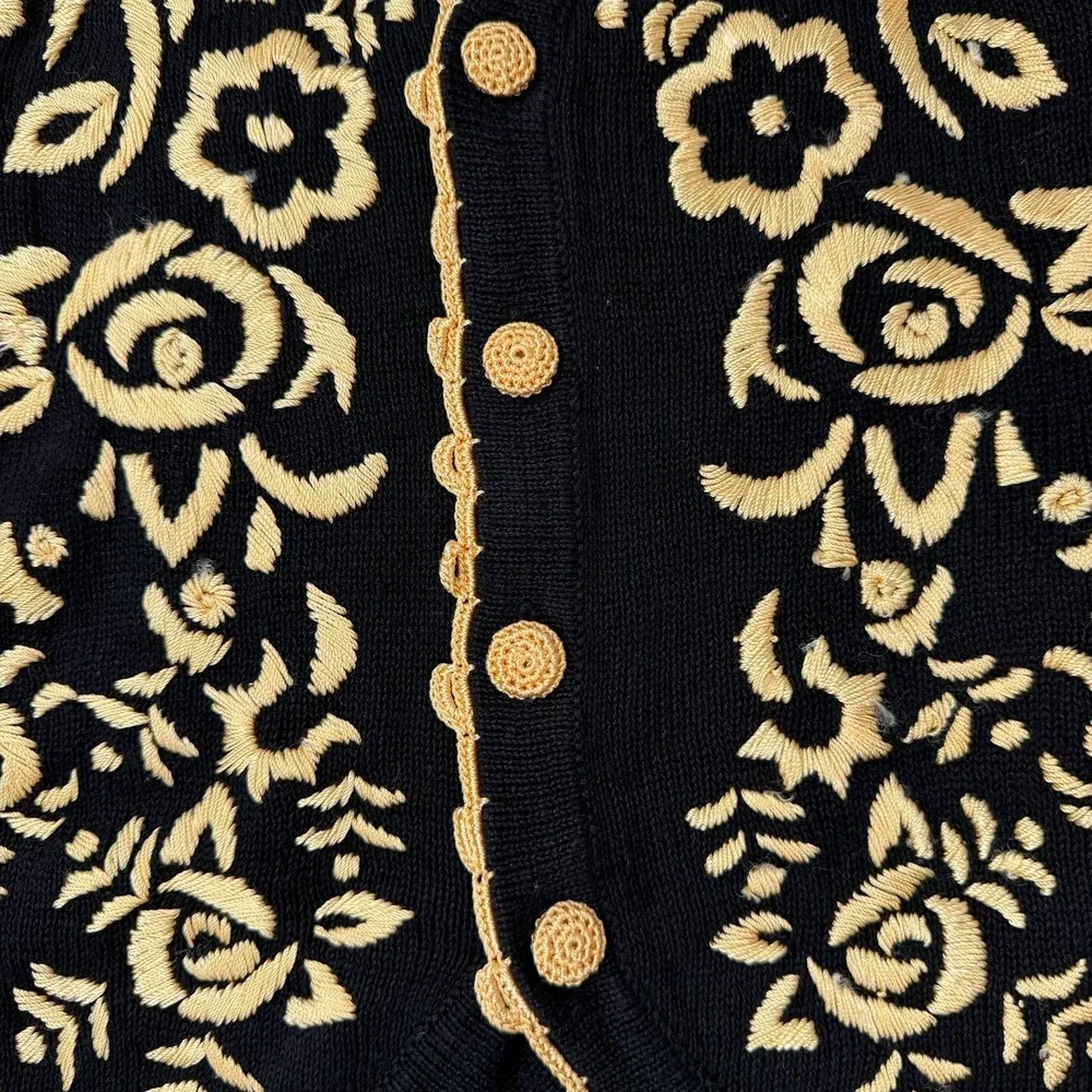Arriviste‎ Black Gold Embroidered Sweater Vest M 90s Vtg Boho Coquette Folk Art - Picture 4 of 6